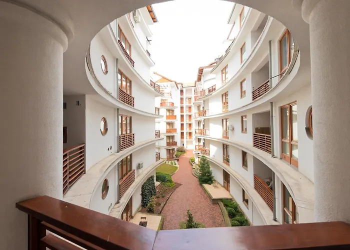 Lovag Studio Apartment